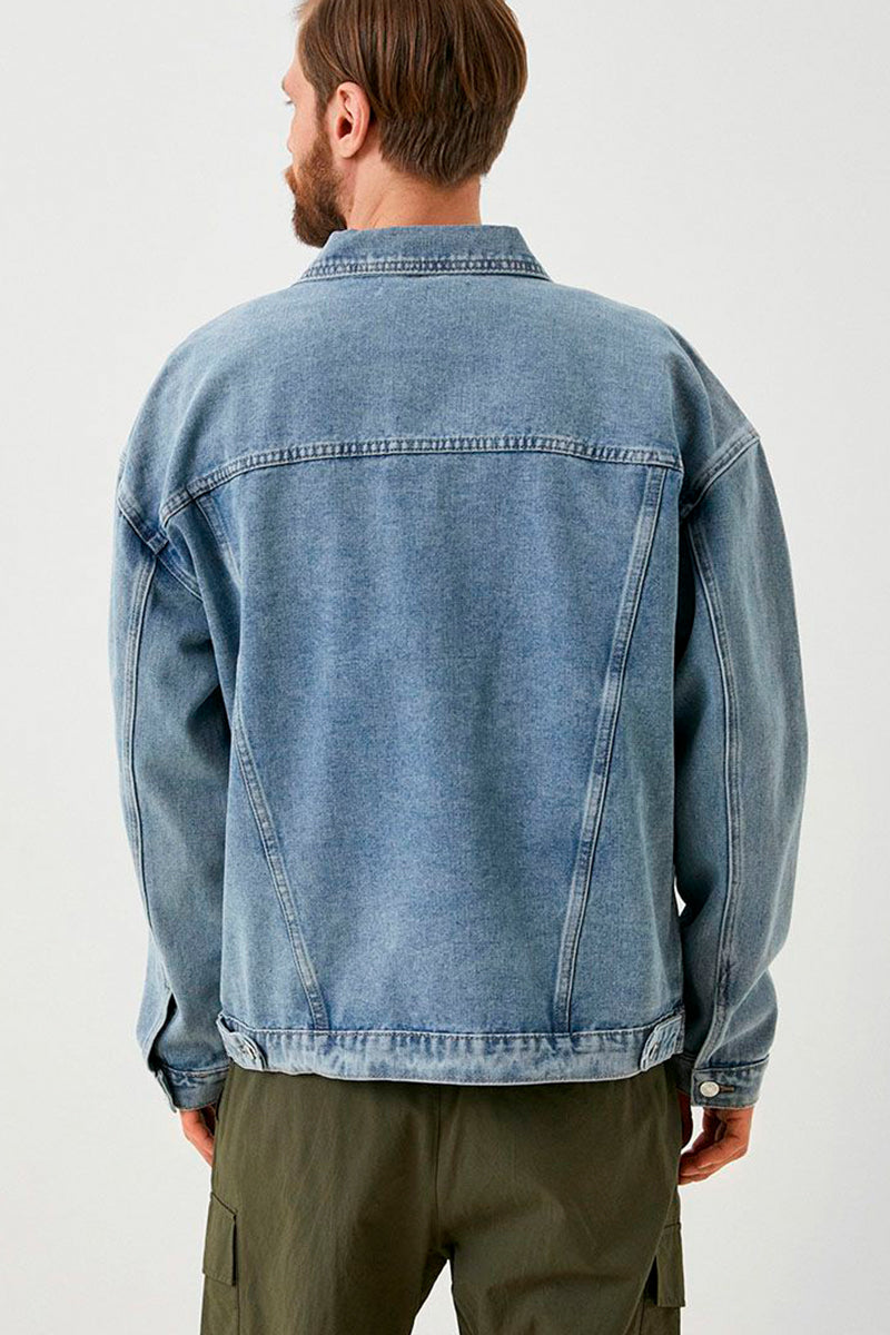 Contemporary Casual Denim Jacket